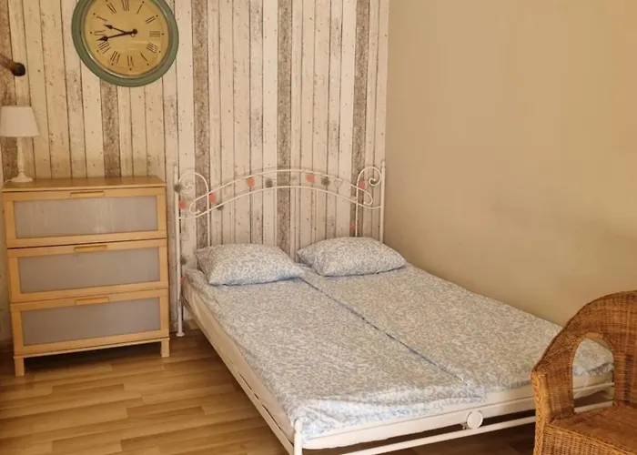 Cicha 1a Przy Plazy *