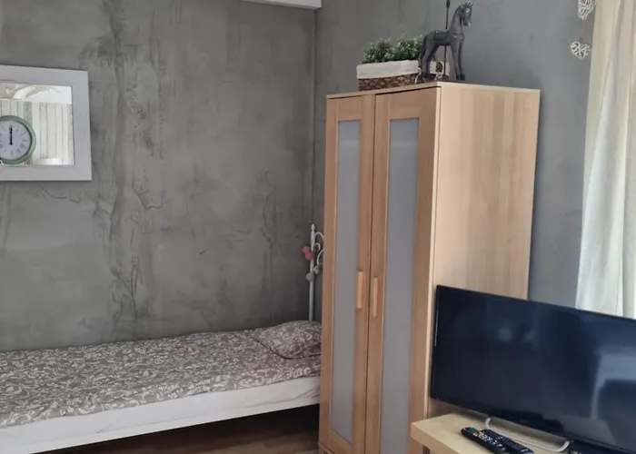 Cicha 1a Przy Plazy *