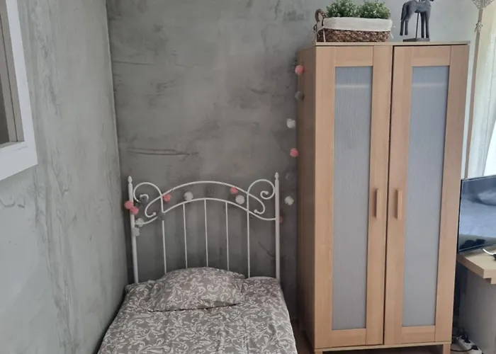 Cicha 1a Przy Plazy *